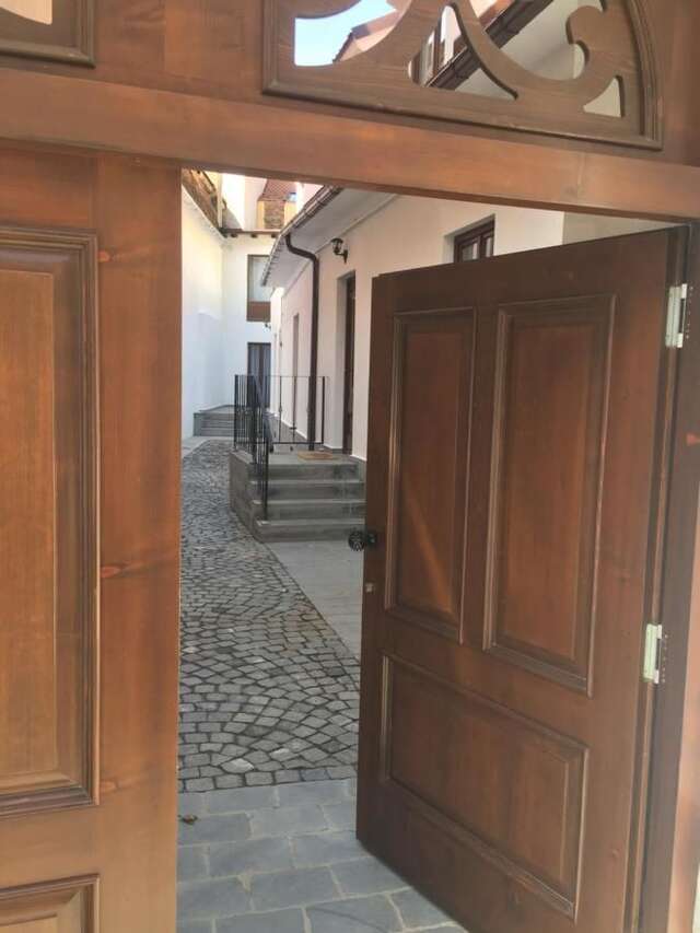 Гостевой дом Arce Boutique Hotel Брашов-12